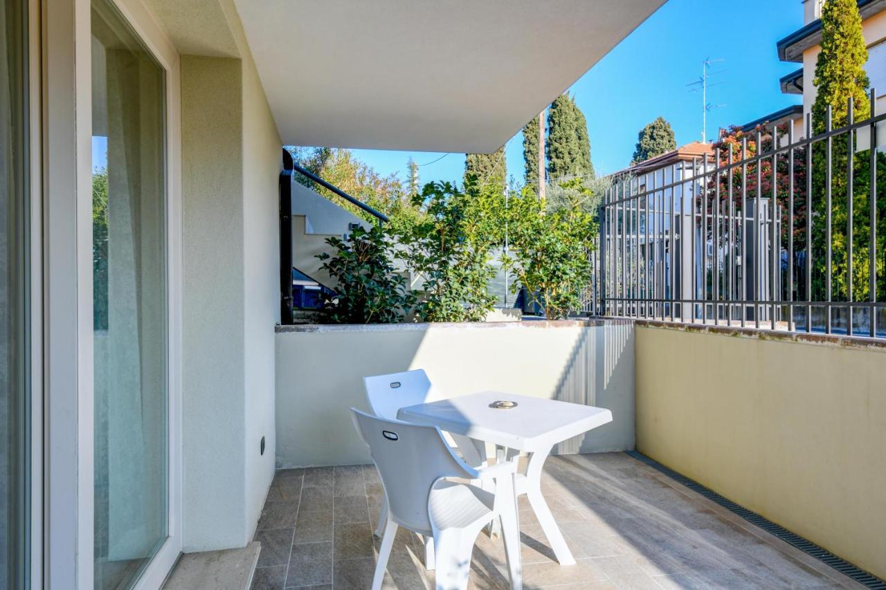 Garda Diamant Acomodação com café da manhã Desenzano del Garda Exterior foto